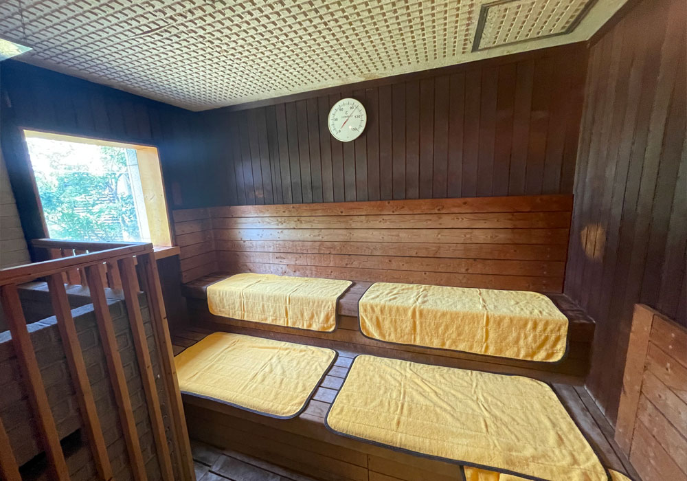 男性用浴室 サウナ